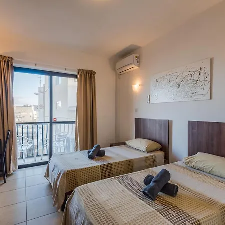Getawaysmalta - Seashells 2-bedroom In Bugibba *